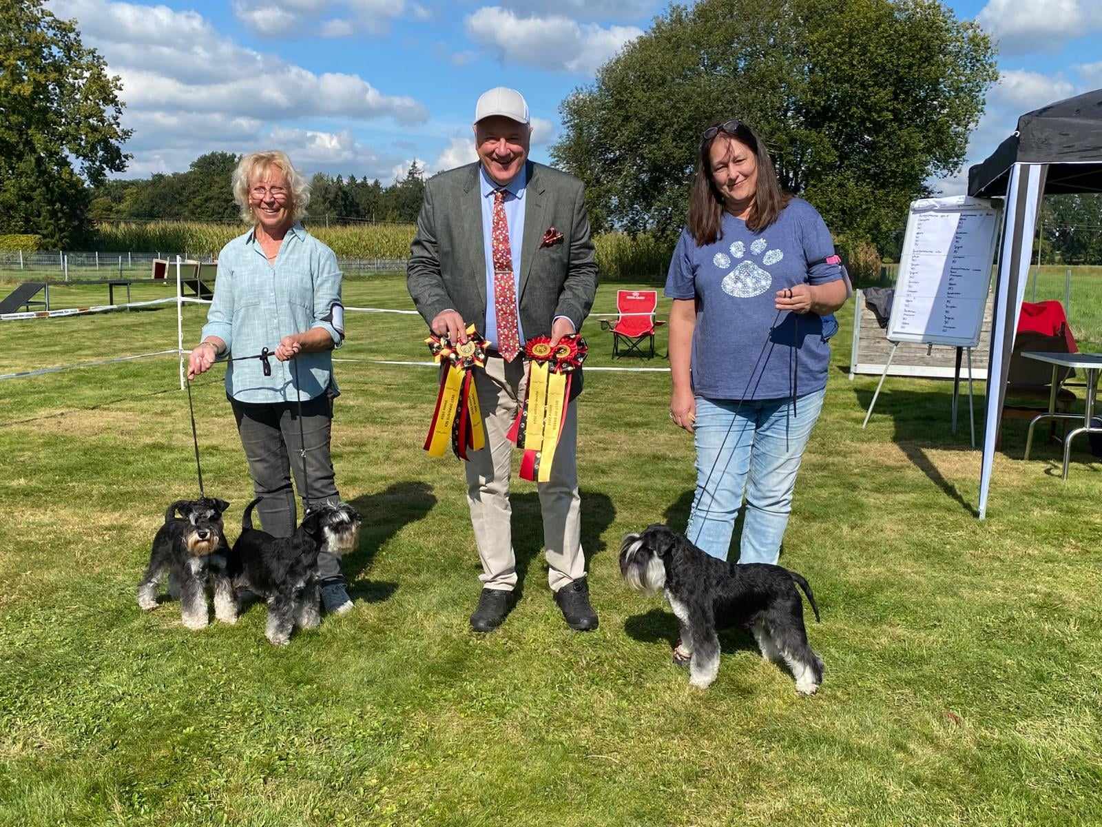 9f14800e-9dde-4563-9f13-e2e90847eb0f